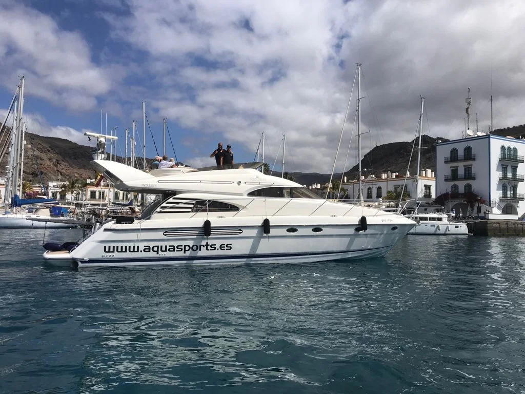 Yate privado con capitán – Puerto Rico (18 m)