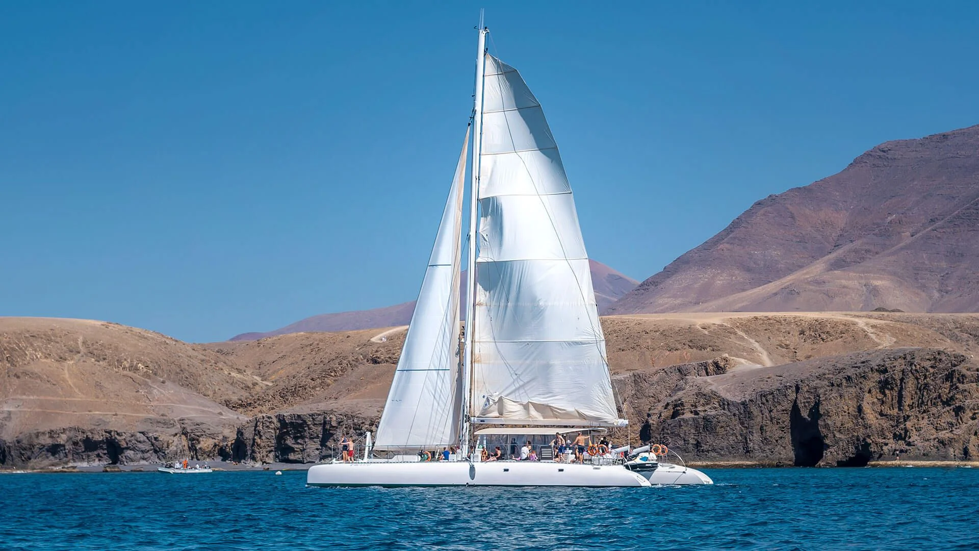 Catamarán Family Sailing – 4h Papagayo