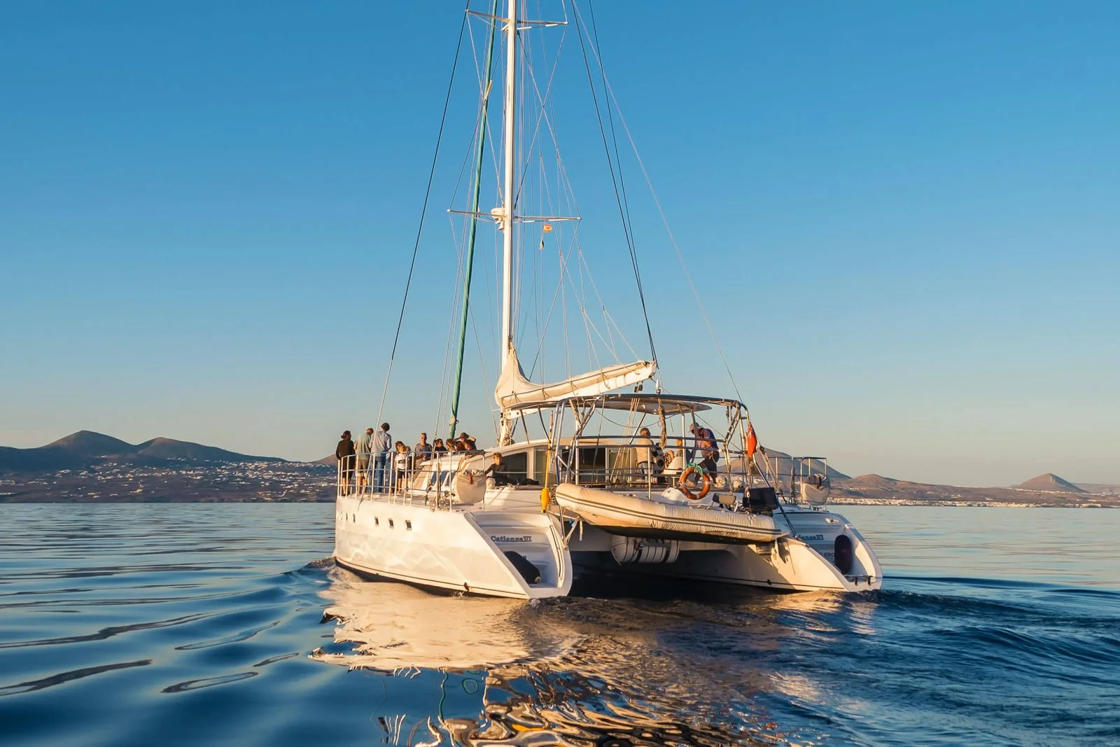 Adults-Only Sailing Catamaran – 4h Papagayo