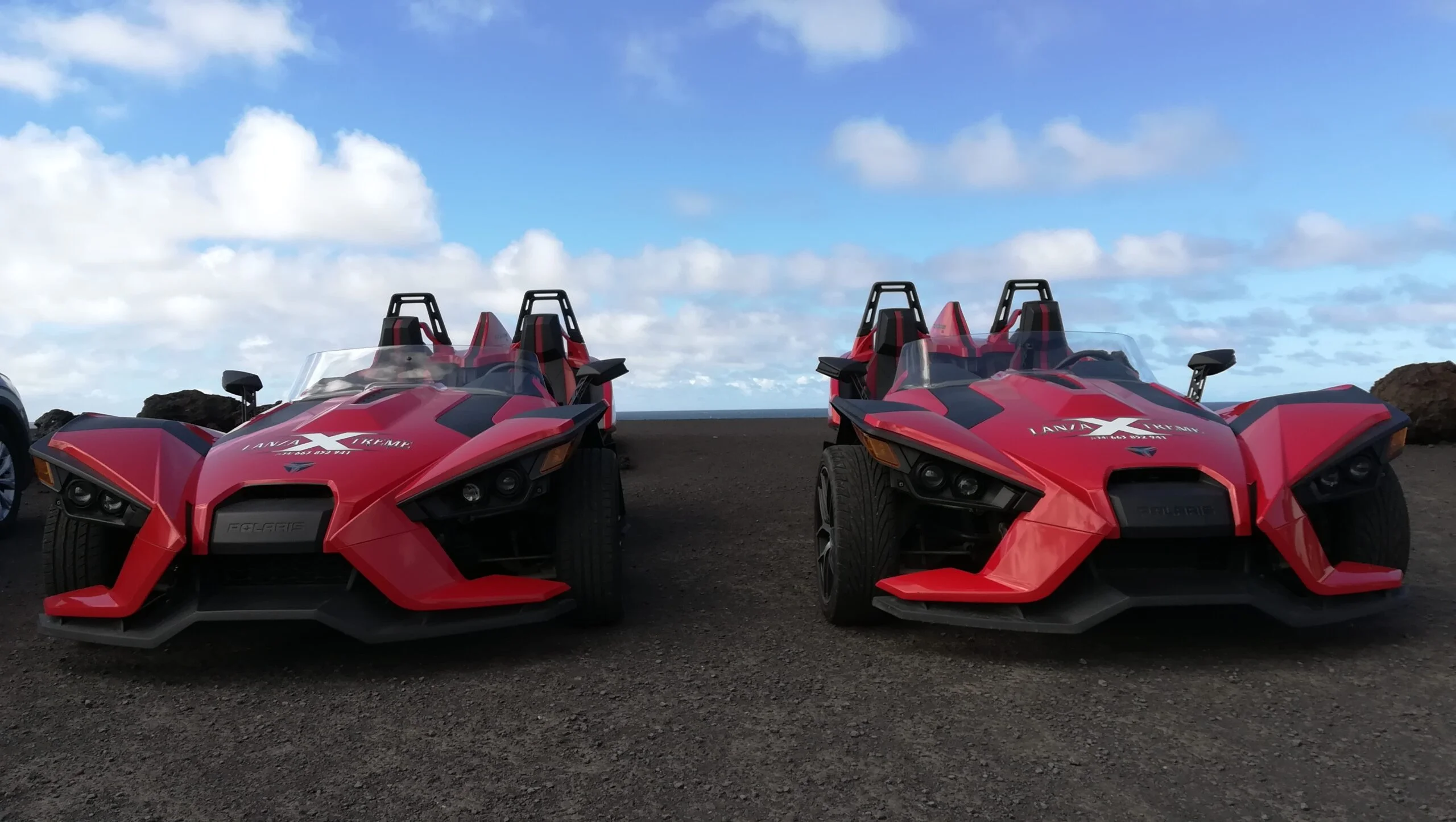 Excursión en Slingshot Xtreme – Polaris de 3 ruedas (2 personas)