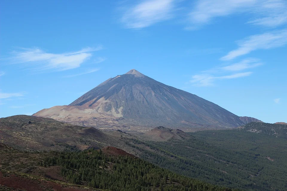 Teide at Night – Sunset, Dinner, and Star Observation from Puerto de la Cruz