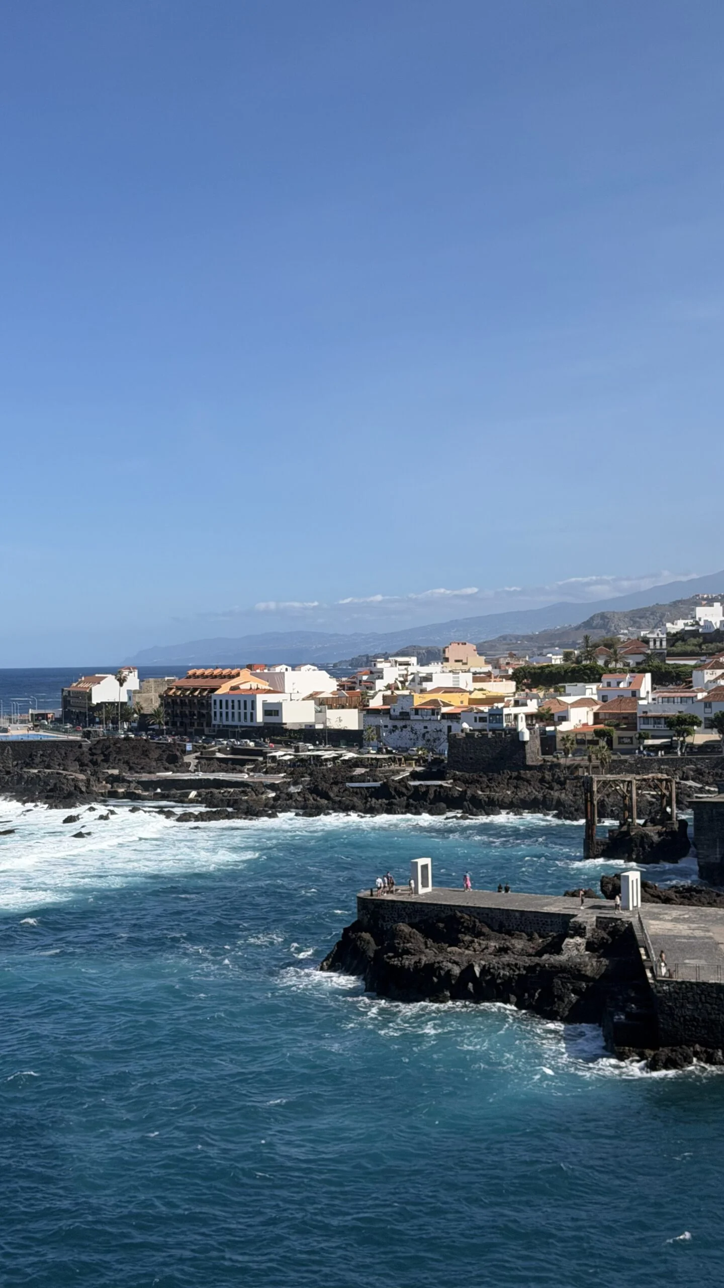 Tenerife Essential VIP