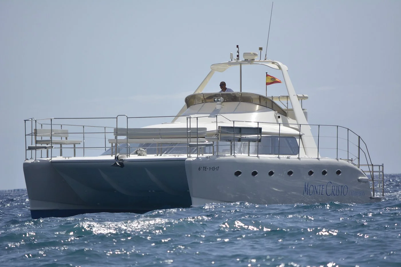 3 hours of catamaran cruise