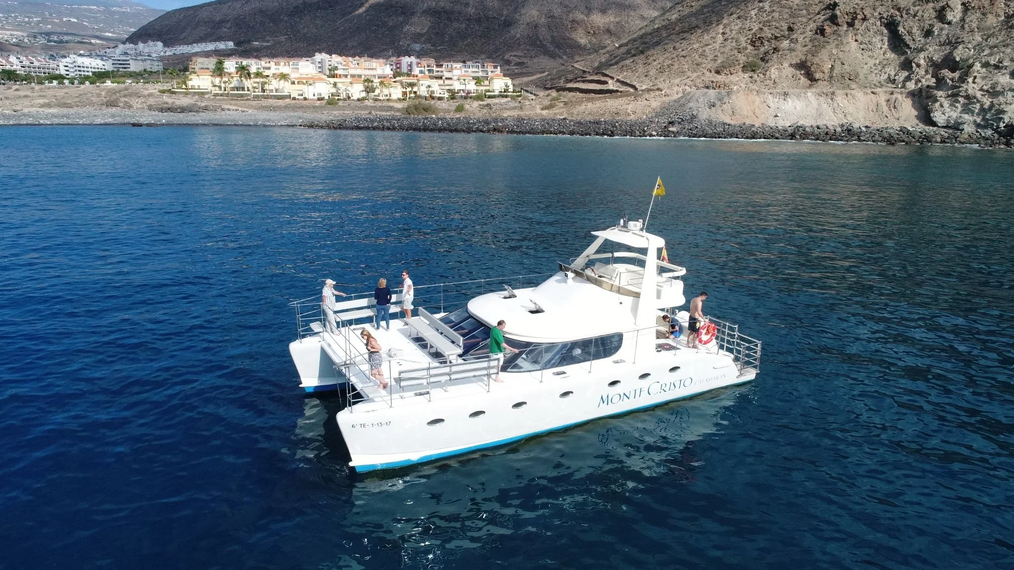 3 hours of catamaran cruise