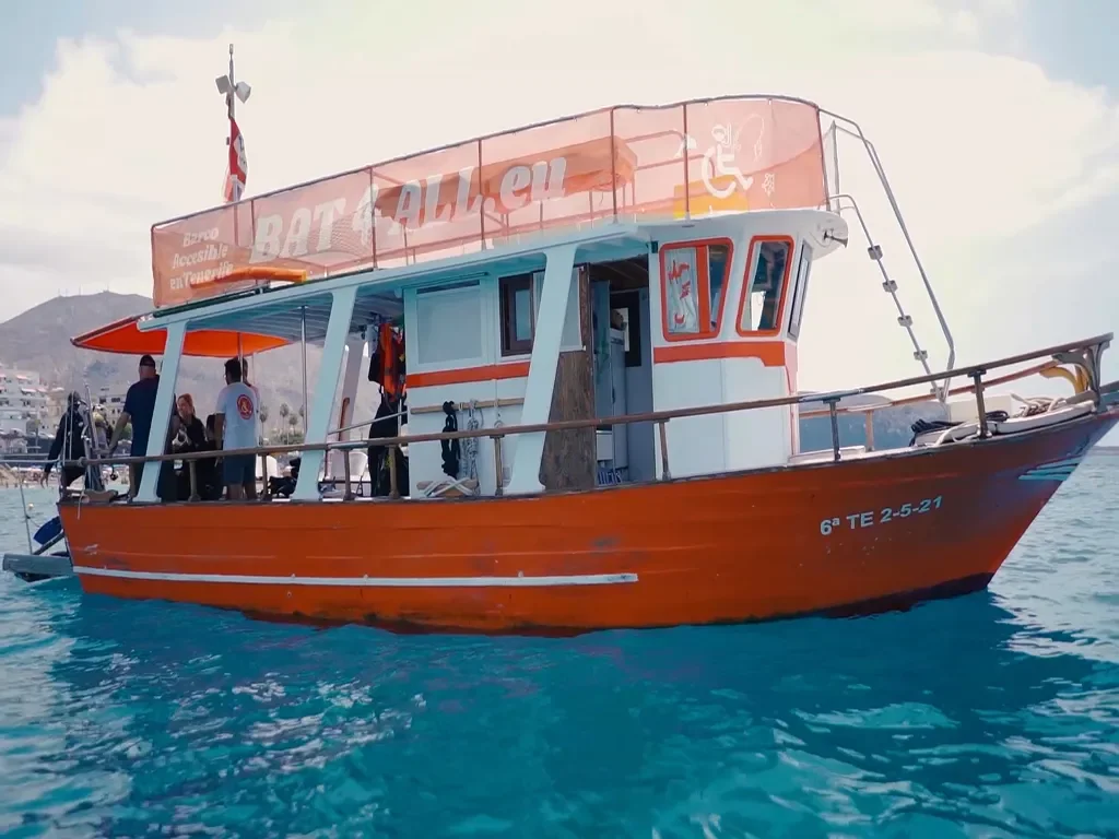 Cruise for People with Reduced Mobility
