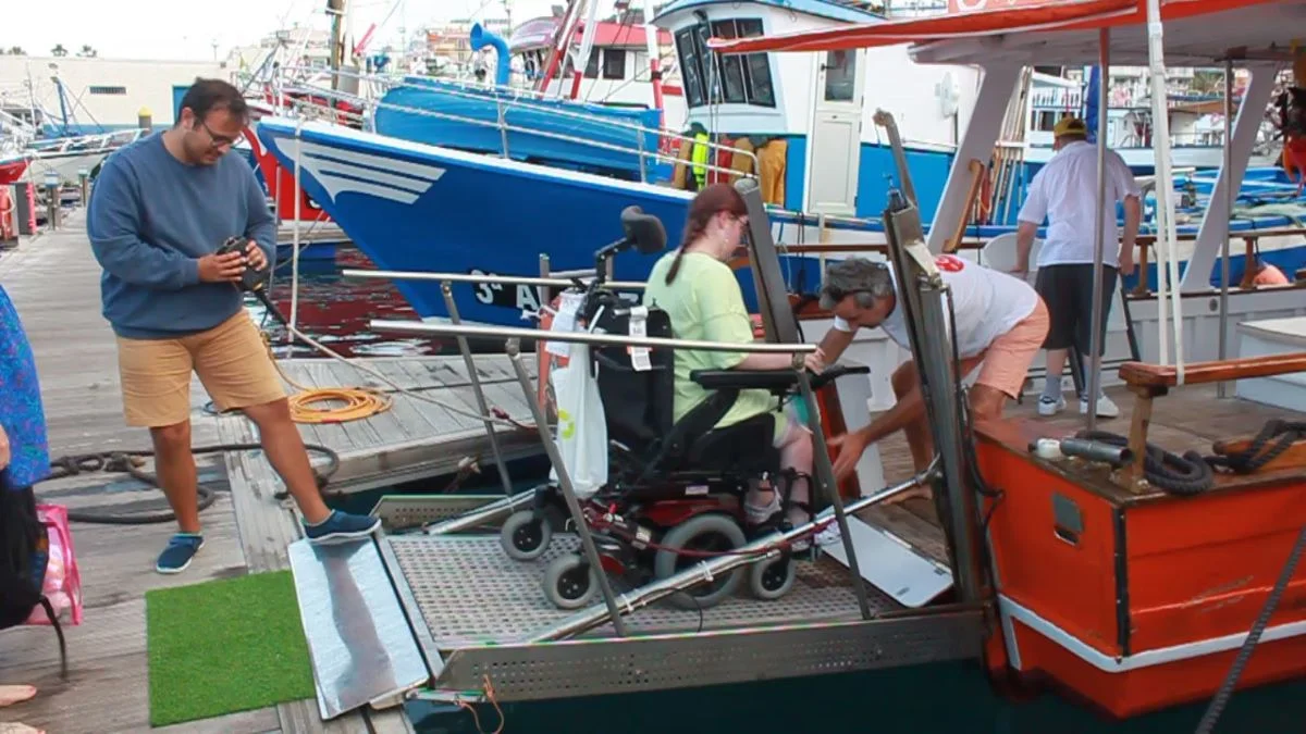 Cruise for People with Reduced Mobility