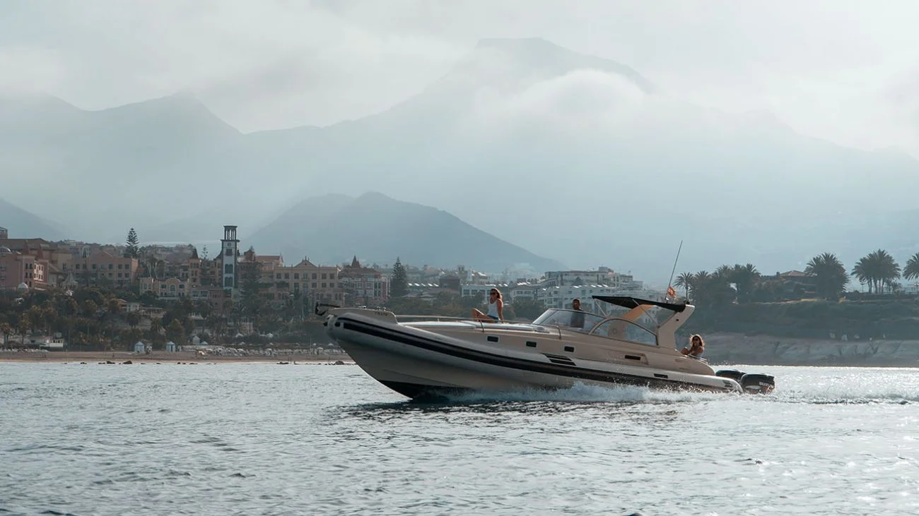 Private Charter – 3-Hour Cruise along the Coast
