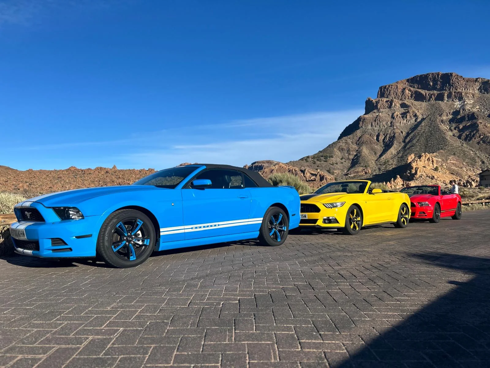 Sunset Tour on Teide – Convertible Mustang