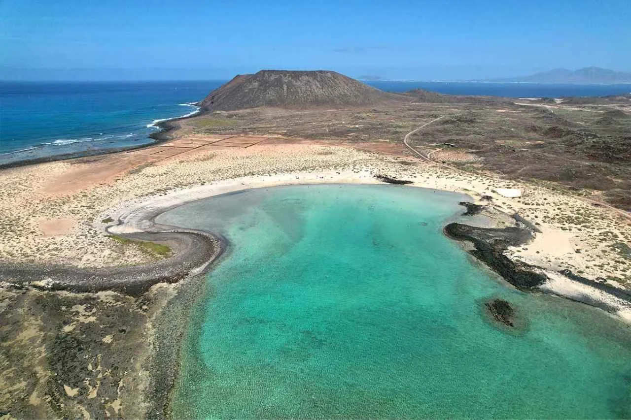 Travesía en catamarán de 4h a Isla de Lobos desde Corralejo